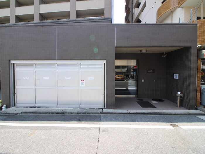 物件外観写真6　(建物設備)