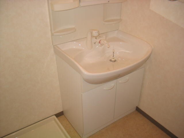 物件内観写真13　(洗面)