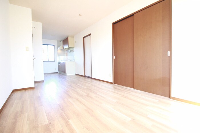 物件内観写真6　(居室)