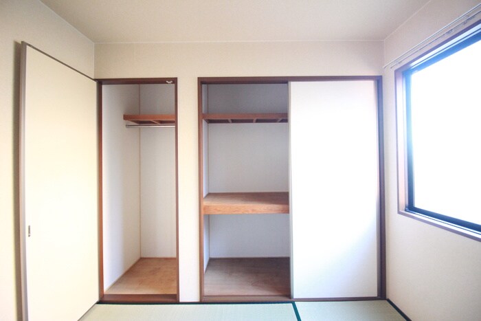 物件内観写真13　(収納)