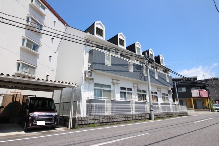 物件外観写真6　(外観写真)