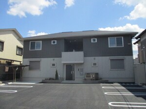 マクナーレ外観写真