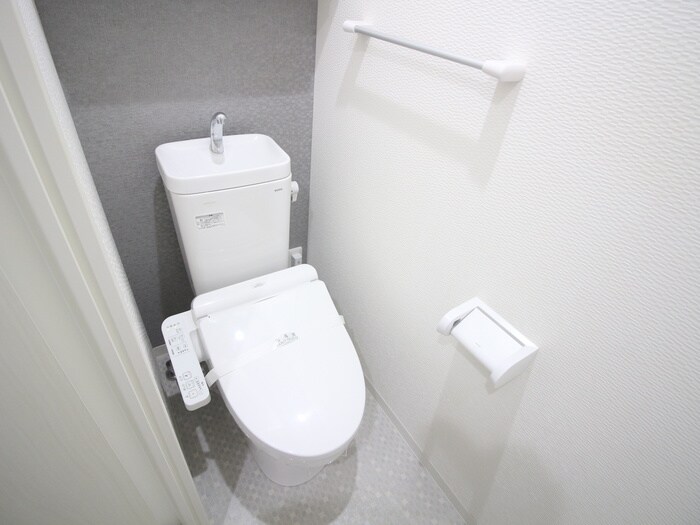 物件内観写真10　(トイレ)