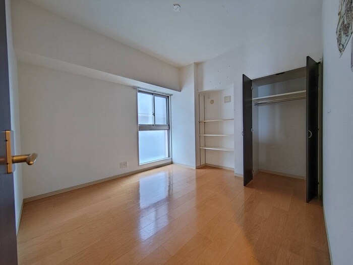 物件内観写真11　(居室)