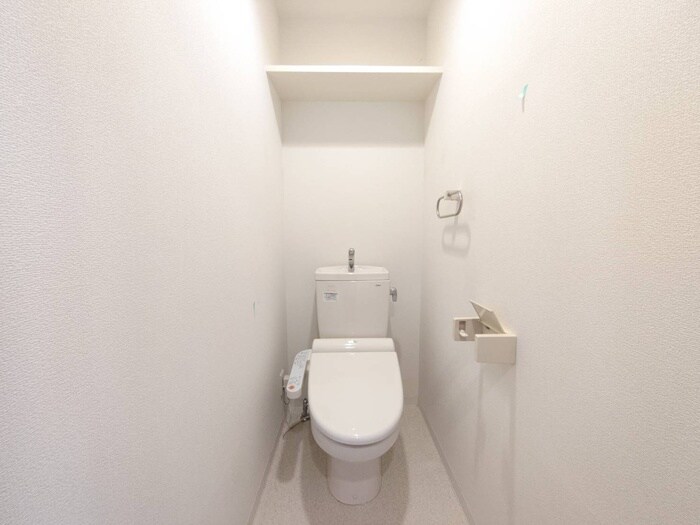 物件内観写真14　(トイレ)