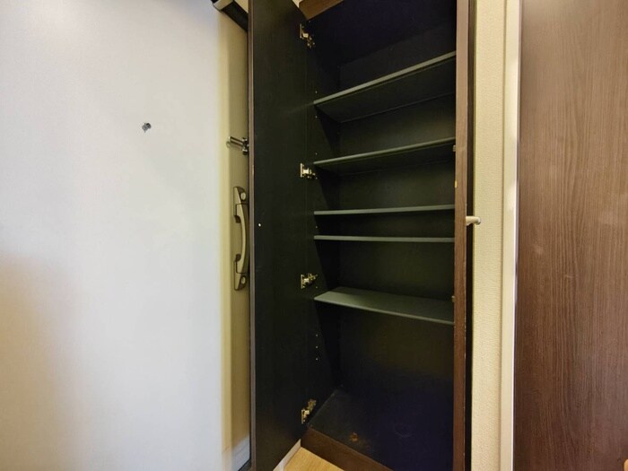 物件内観写真18　(靴箱)