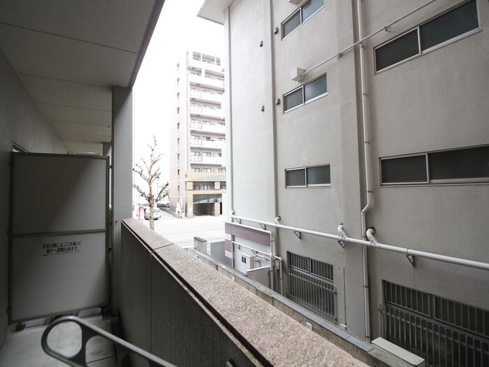 物件内観写真19　(室内からの展望)