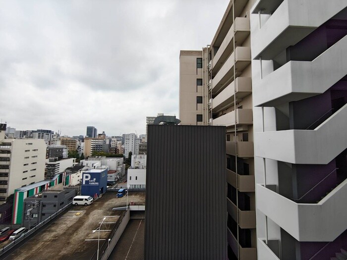 物件内観写真22　(室内からの展望)