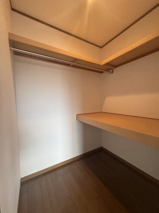 物件内観写真13　(収納)