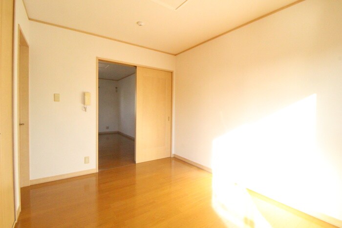 物件内観写真18　(居室)