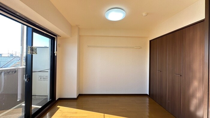 物件内観写真12　(居室)