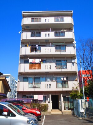 レジデンス安藤２外観写真