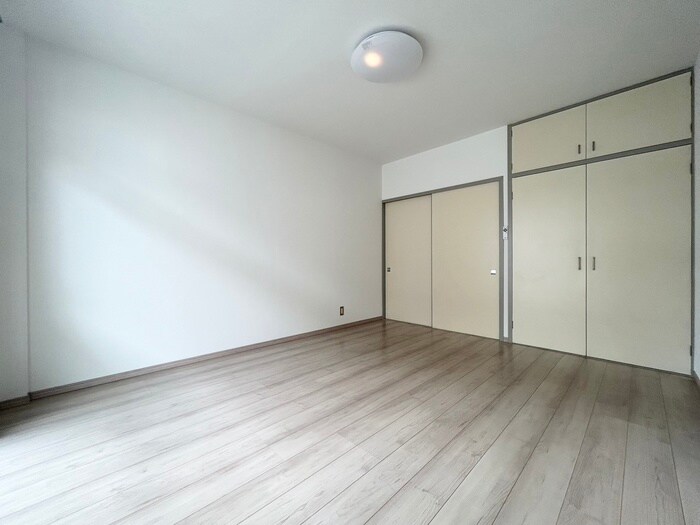 物件内観写真21　(居室)