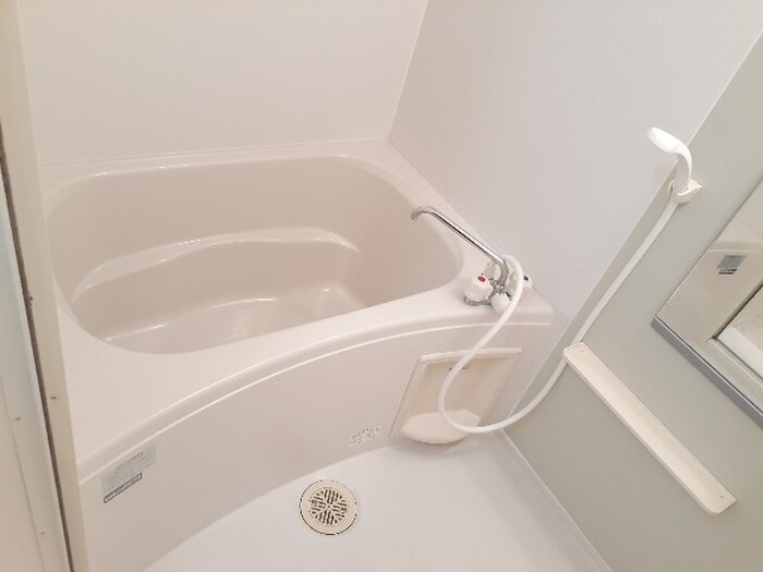 物件内観写真4　(バス／シャワールーム等)