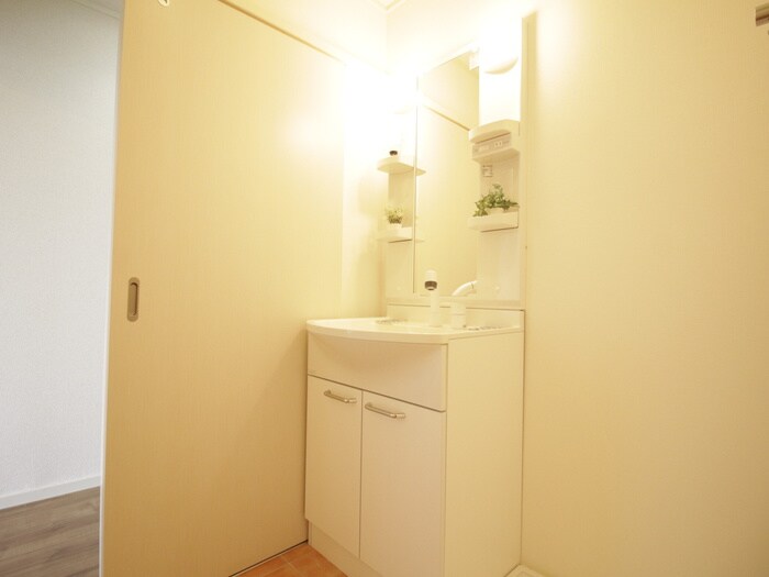 物件内観写真12　(洗面)