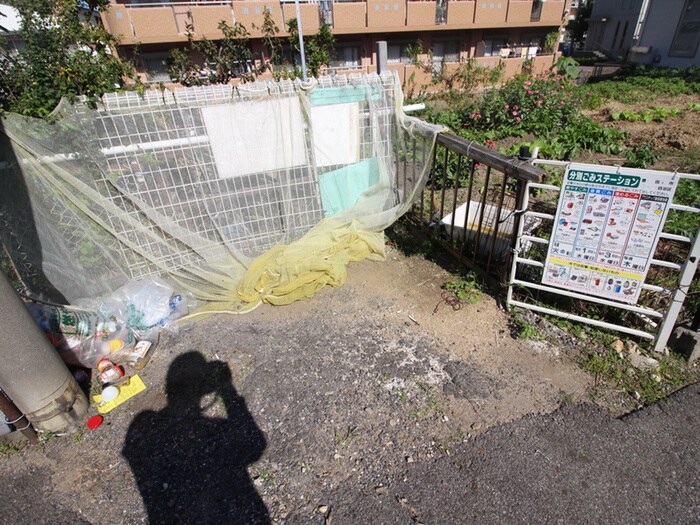 物件外観写真6　(建物設備)