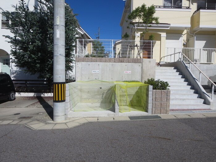 物件外観写真6　(建物設備)