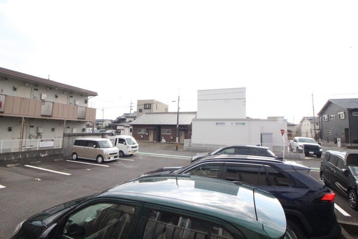 物件内観写真22　(室内からの展望)