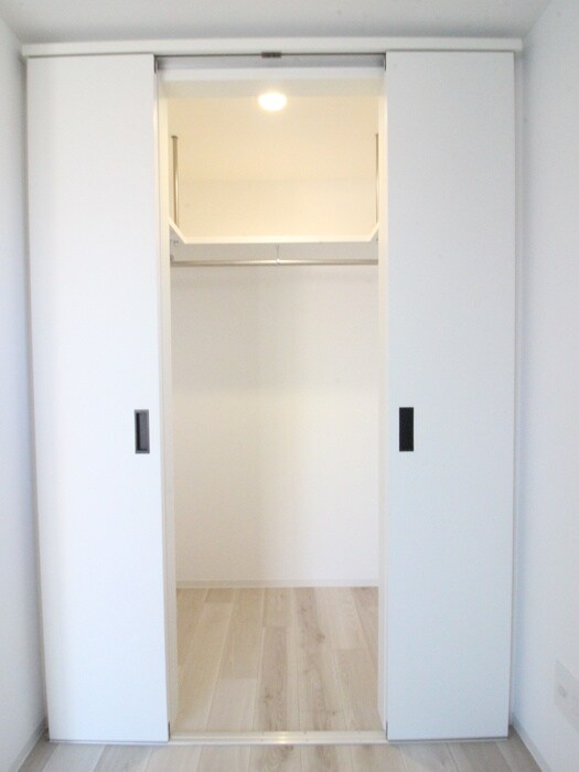 物件内観写真9　(収納)