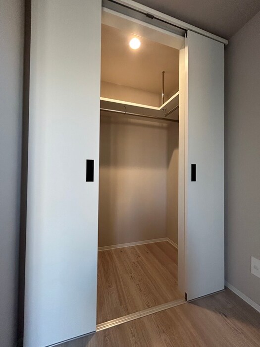 物件内観写真9　(収納)