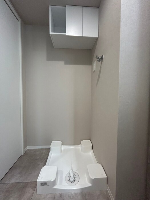 物件内観写真14　(洗濯機置場)