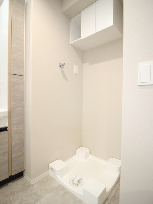 物件内観写真14　(洗濯機置場)