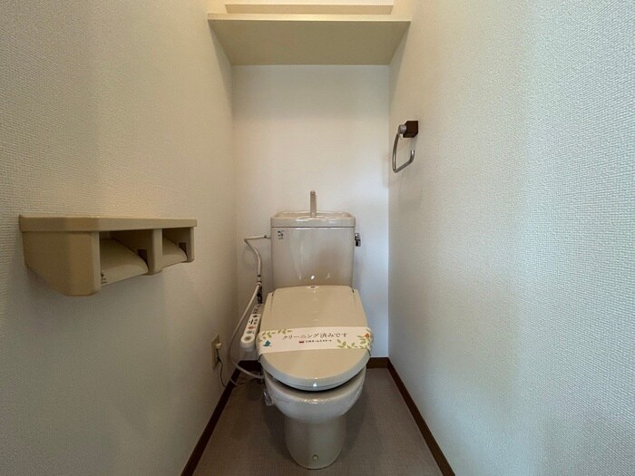 物件内観写真11　(トイレ)