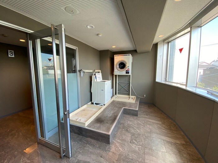 物件外観写真6　(建物設備)