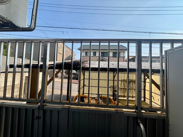 物件内観写真22　(室内からの展望)