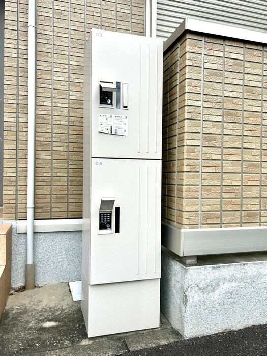 物件外観写真4　(建物設備)