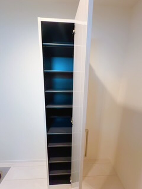 物件内観写真16　(靴箱)