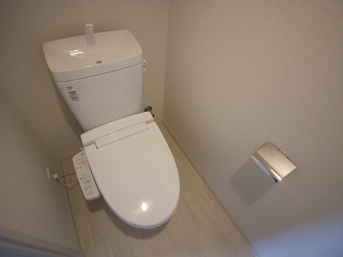 物件内観写真13　(トイレ)