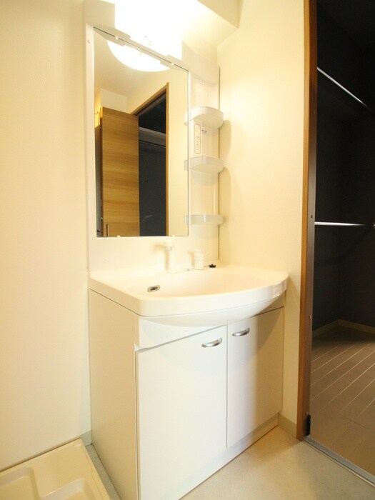 物件内観写真14　(洗面)