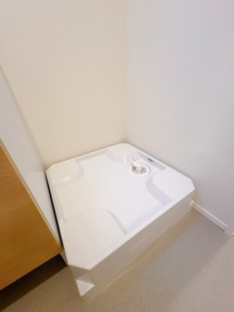 物件内観写真22　(洗濯機置場)