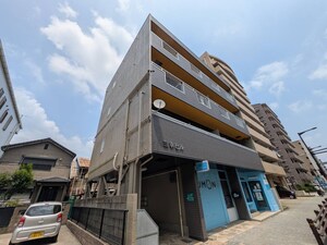 三幸ビル外観写真