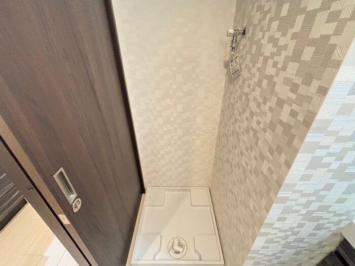 物件内観写真20　(洗濯機置場)