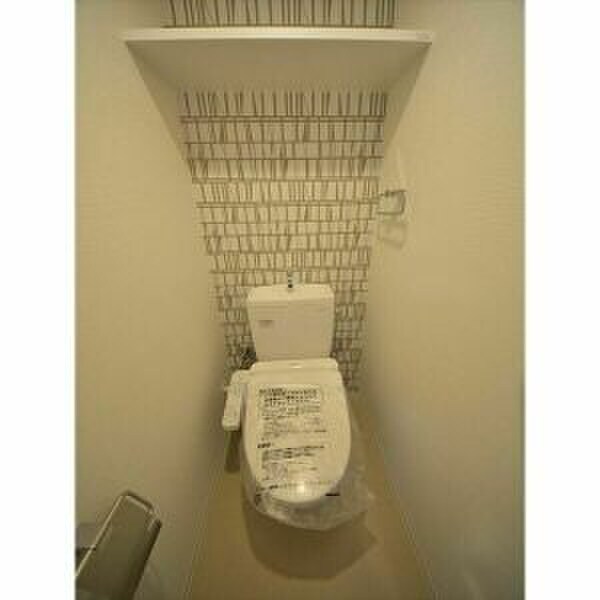 物件内観写真9　(トイレ)