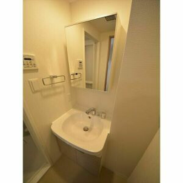 物件内観写真10　(洗面)