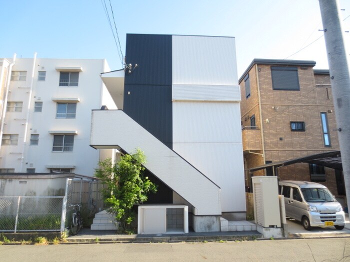 物件外観写真2　(外観写真)