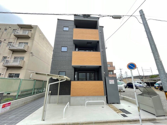 物件外観写真2　(外観写真)