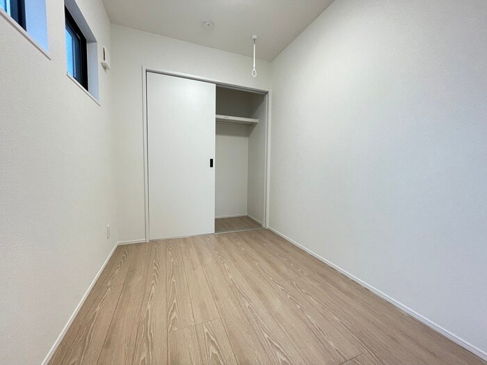 物件内観写真9　(居室)