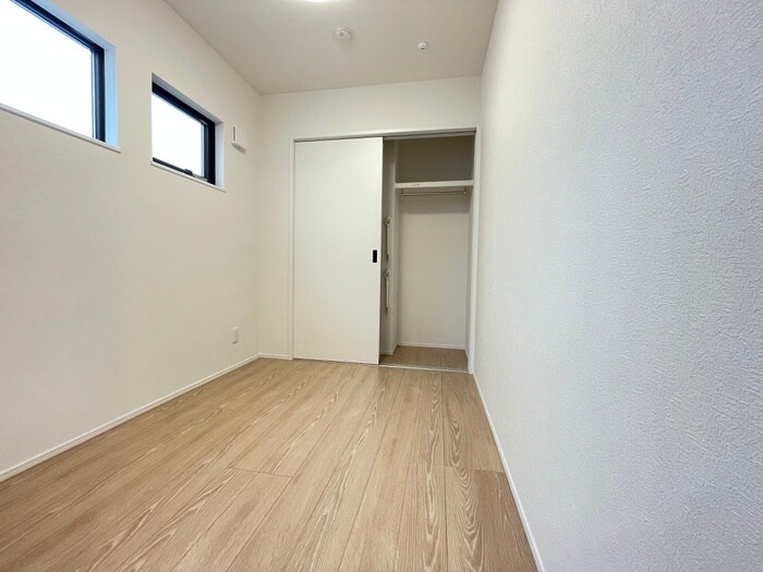 物件内観写真9　(居室)