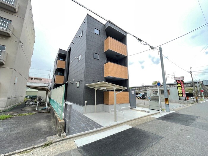 物件外観写真3　(外観写真)