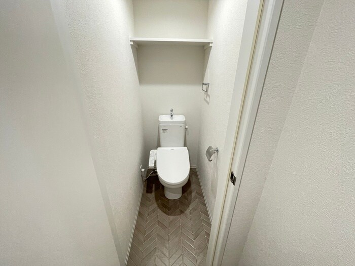 物件内観写真14　(トイレ)