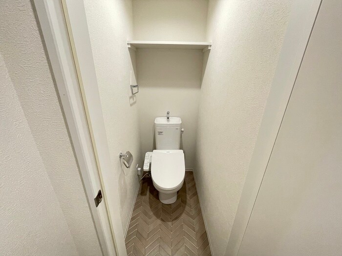 物件内観写真14　(トイレ)