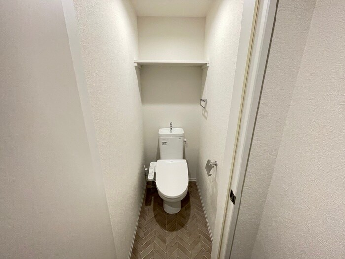 物件内観写真14　(トイレ)