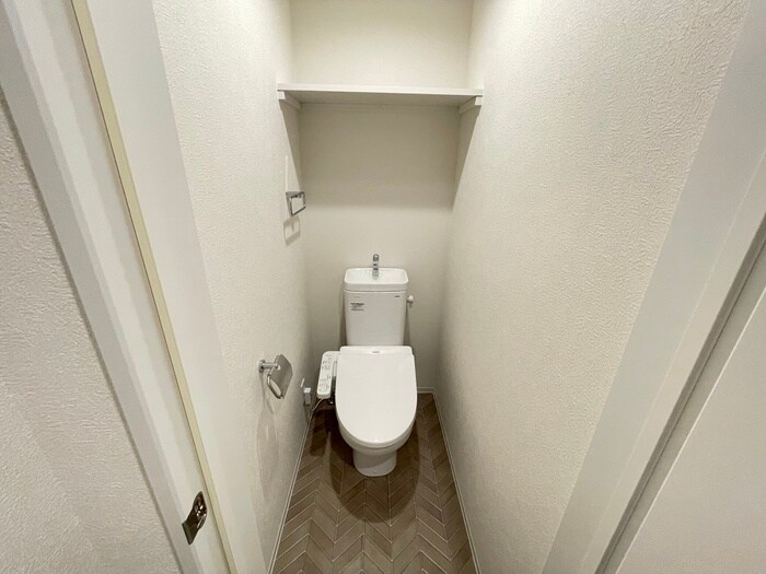 物件内観写真14　(トイレ)