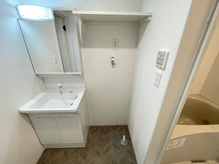 物件内観写真19　(洗濯機置場)