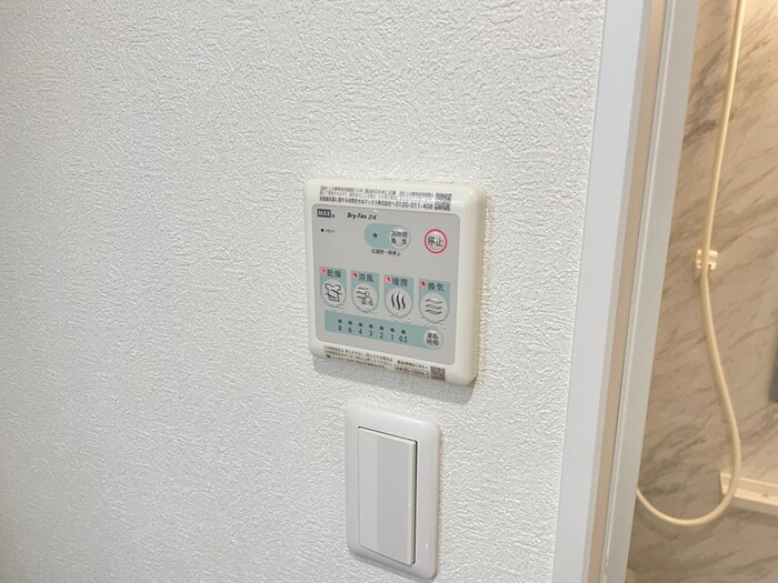 物件内観写真20　(廊下)