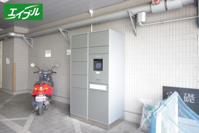 物件外観写真4　(建物設備)